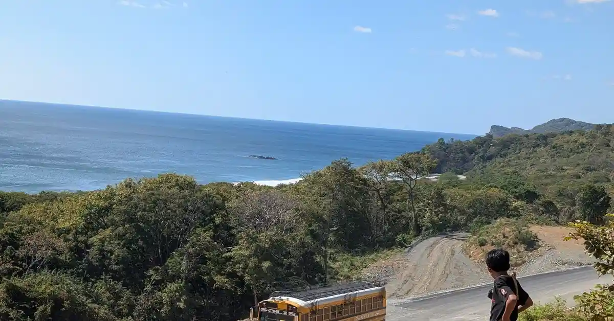 Как я Храбро гулял по Никарагуа 4: Нападение Морского Чудища, Бейсбол круче Футбола и вечерки в "Тройке"