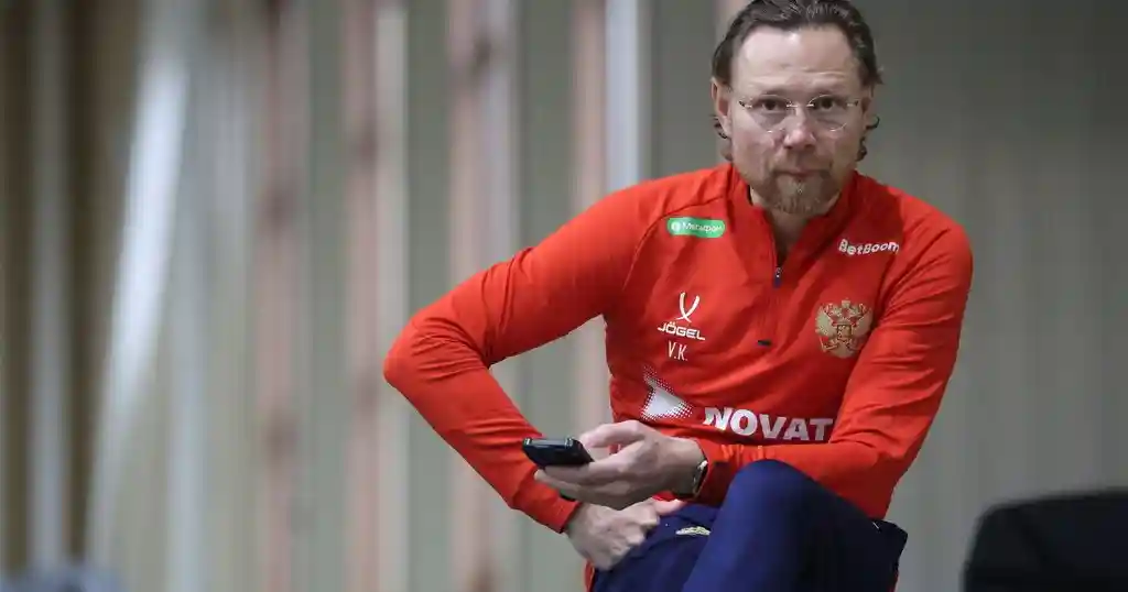 Карпин определится с составом сборной России на матч с командой Мали 28 марта