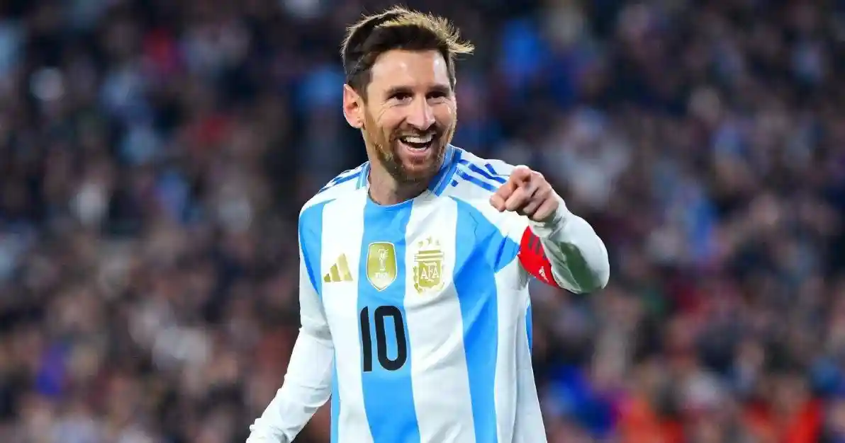 Месси выйдет в старте с Замбией, сообщил Скалони: «У Аргентины есть список из 55 человек на ЧМ. Мы будем отсеивать футболистов в зависимости от их игры, решение примем в конце»