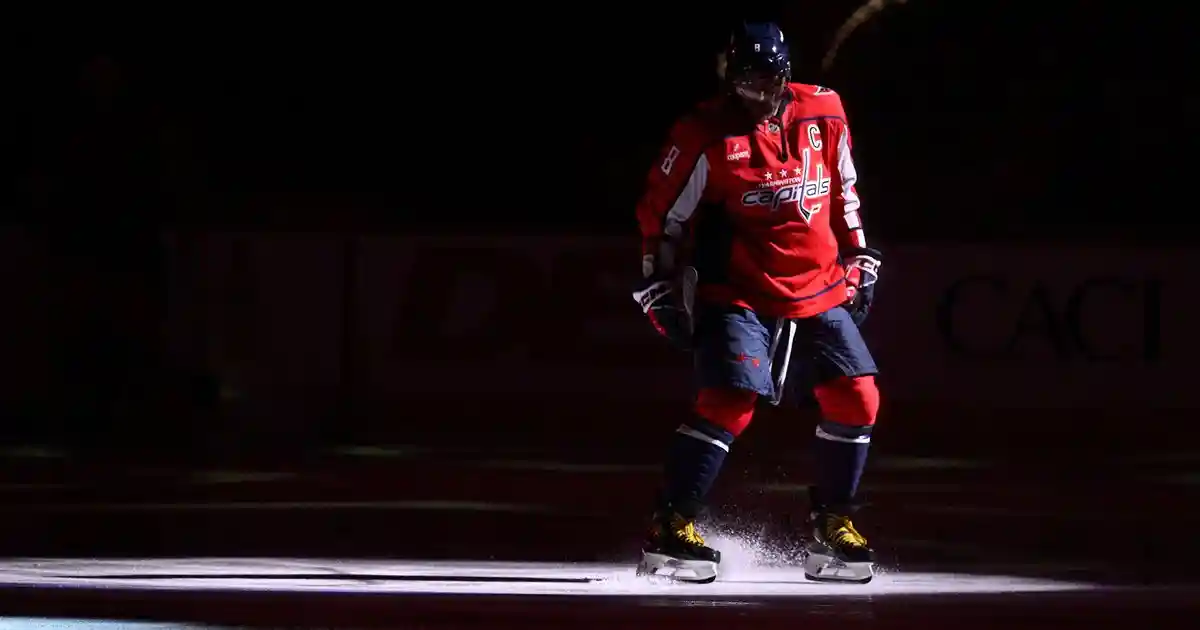 «Вашингтон» с треском провалил матч жизни. Овечкин останется без плей-офф?