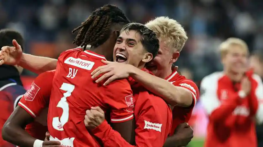 Ударная концовка: запасной вратарь «Спартака» выбил «Зенит» из Кубка