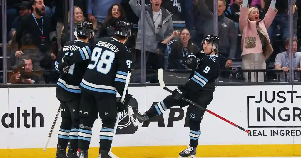 «Юта» с Сергачевым впервые вышла в плей-офф НХЛ