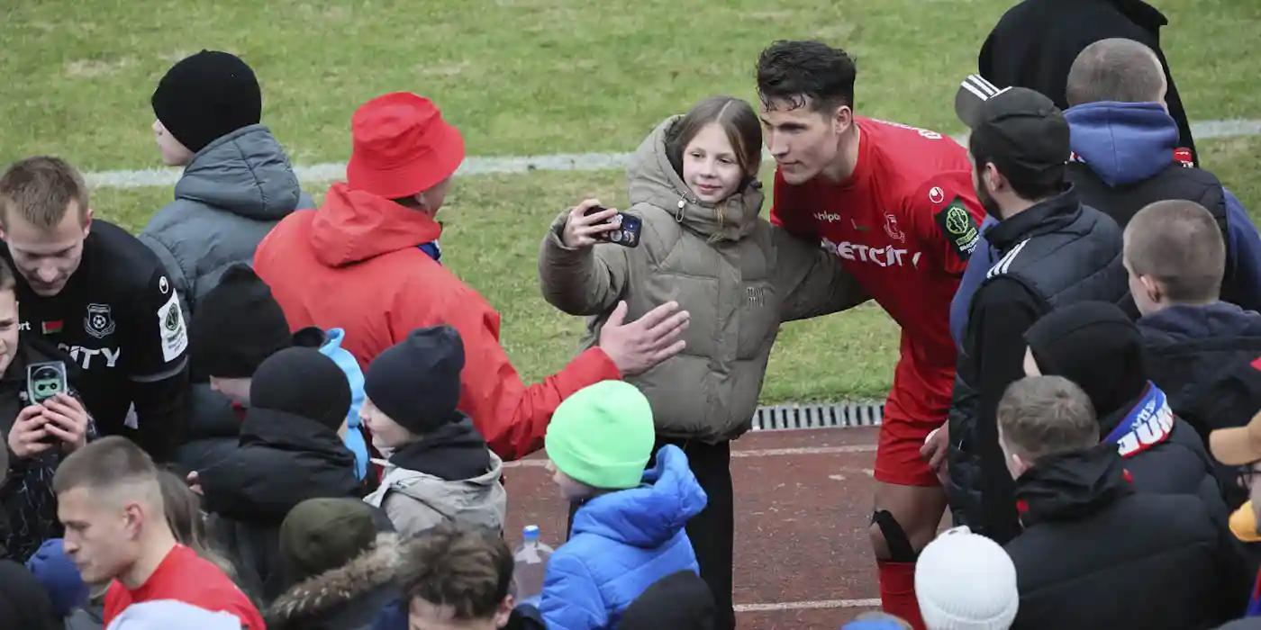 «Барановичи — футбольный городок!» Репортаж из города, где впервые прошел матч Высшей лиги
