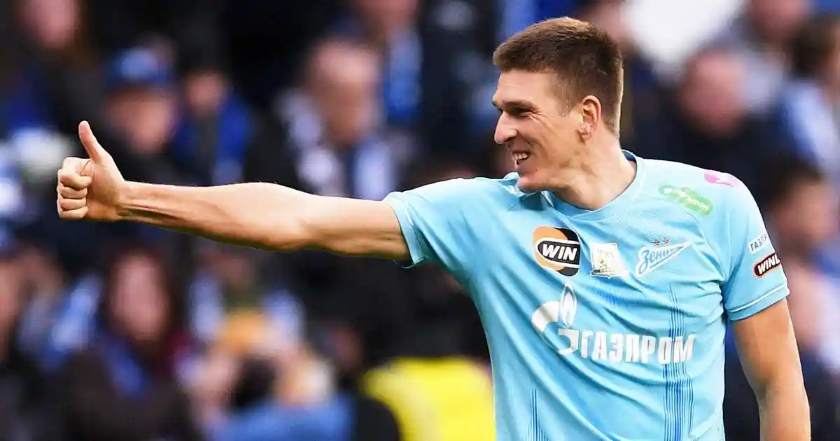 «Не цирк — футбол». Губерниев упрекнул Соболева за пародию в конце матча «Зенит» — «Краснодар»