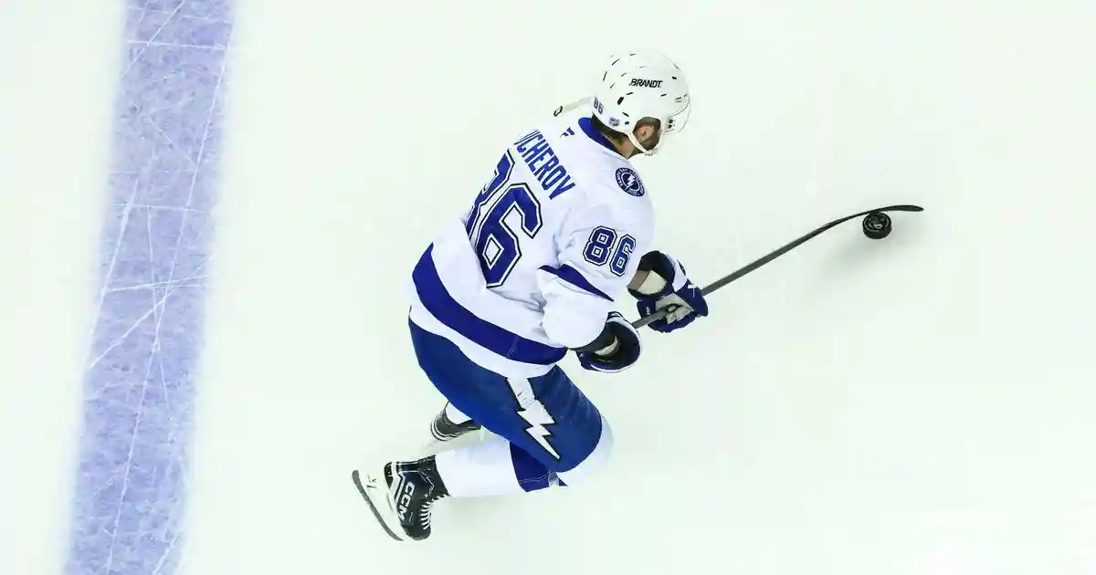 Кучеров забил 44 гола и набрал 130 очков: итоговая статистика сезона НХЛ-2025/26