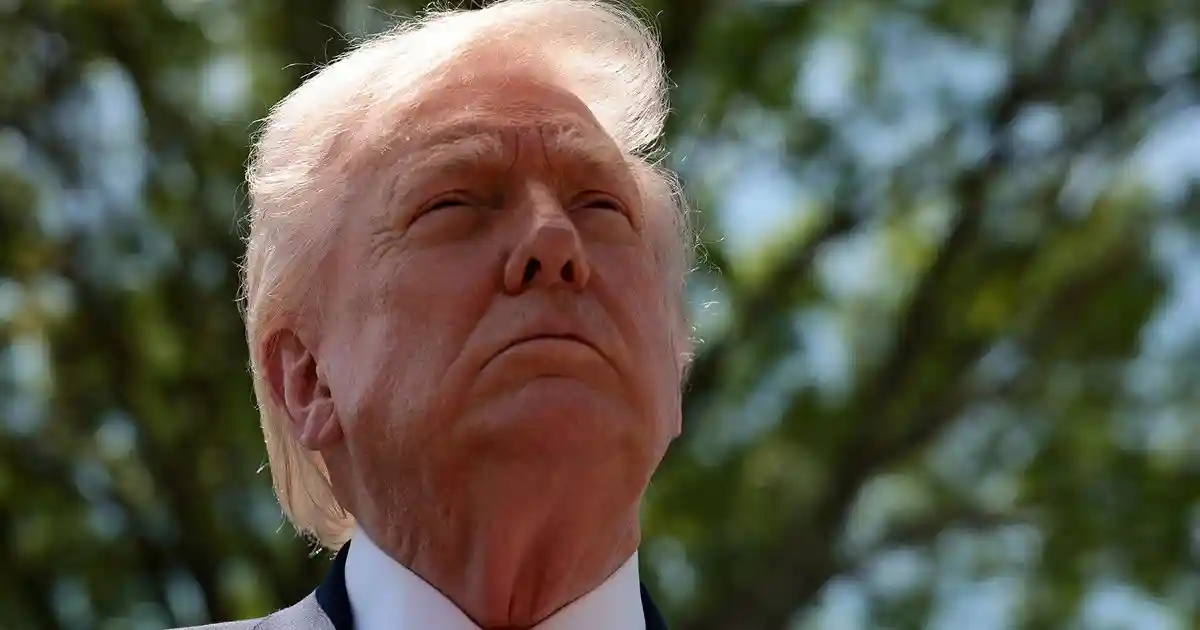 Фанаты освистали Трампа во время гимна на матче финала НБА